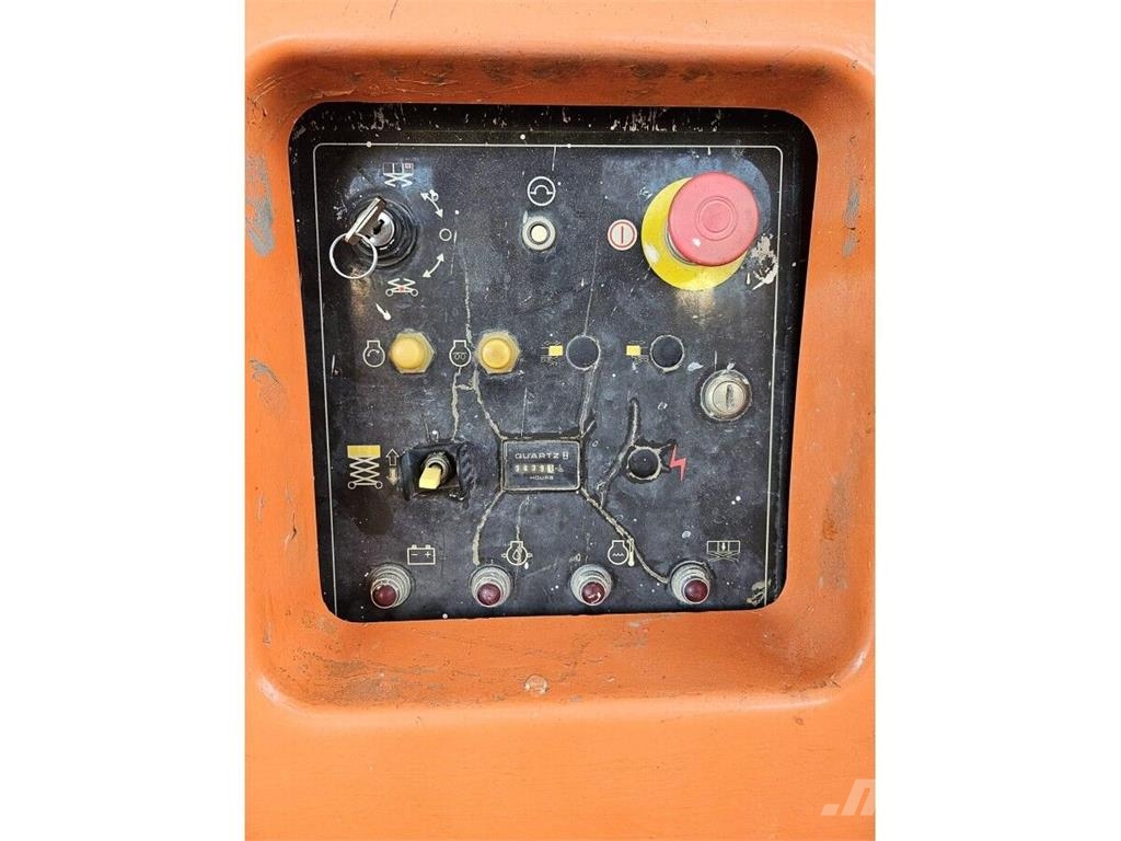 JLG 4394RT Scheren-Arbeitsbühnen