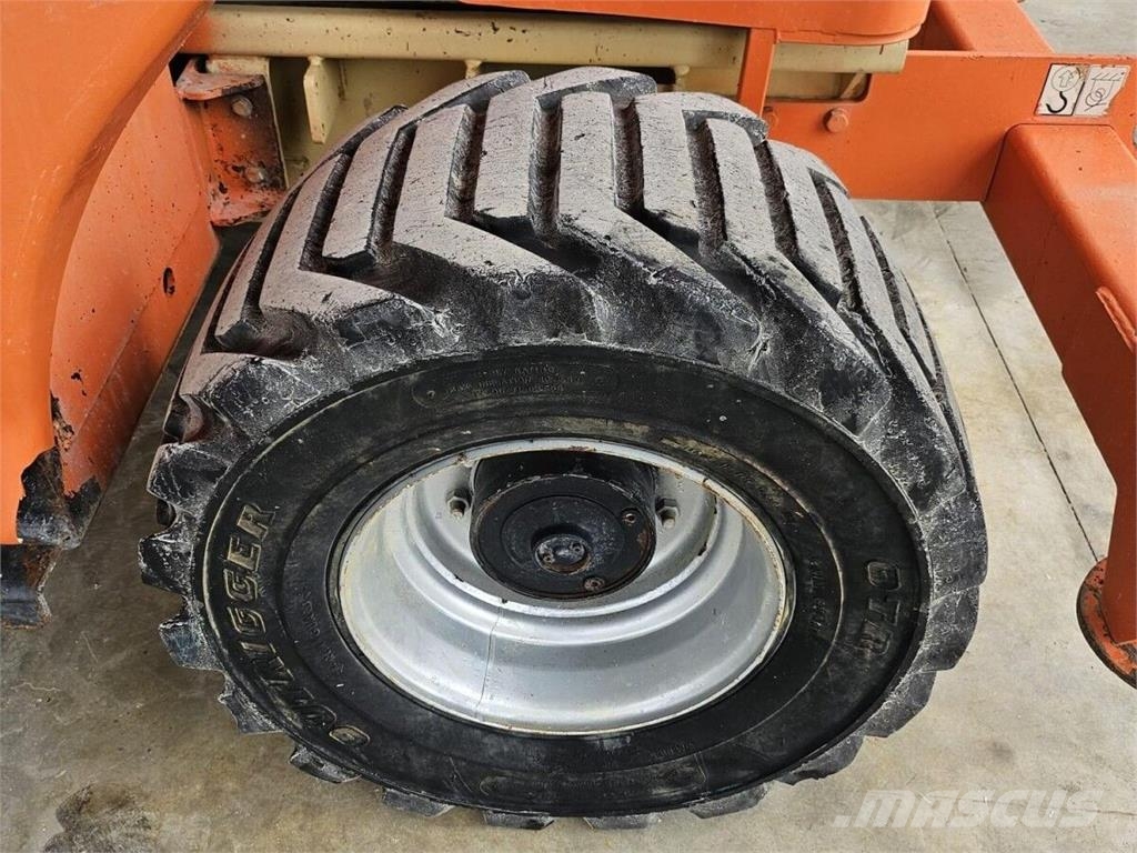 JLG 4394RT Scheren-Arbeitsbühnen