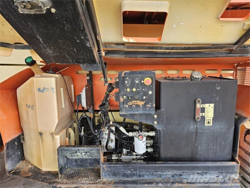 JLG 4394RT Scheren-Arbeitsbühnen