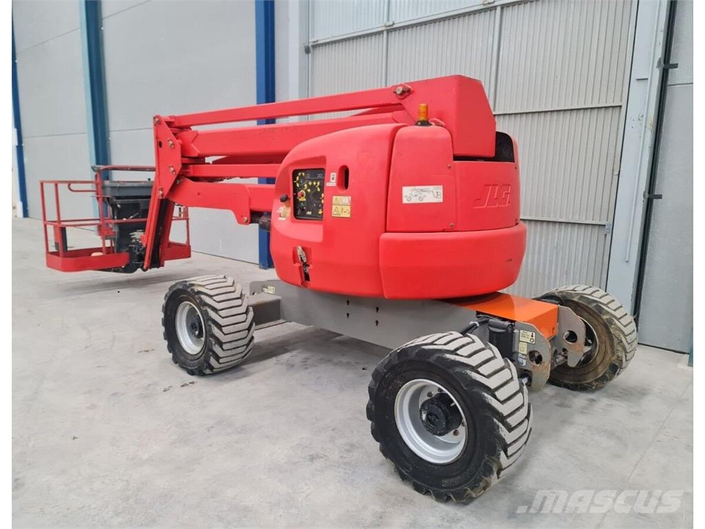 JLG 450AJ 관절형 전동이동 리프트