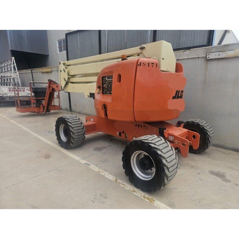 JLG 510AJ Zglobne podizne platforme