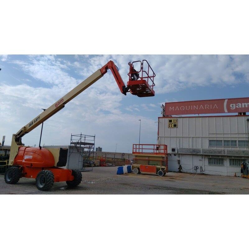 JLG 800AJ Plataforma de trabajo articulada