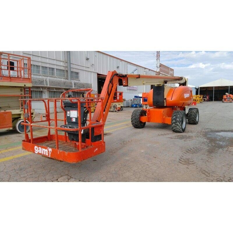 JLG 800AJ Plataforma de trabajo articulada