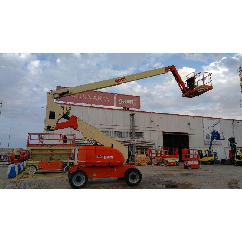 JLG 800AJ Plataforma de trabajo articulada