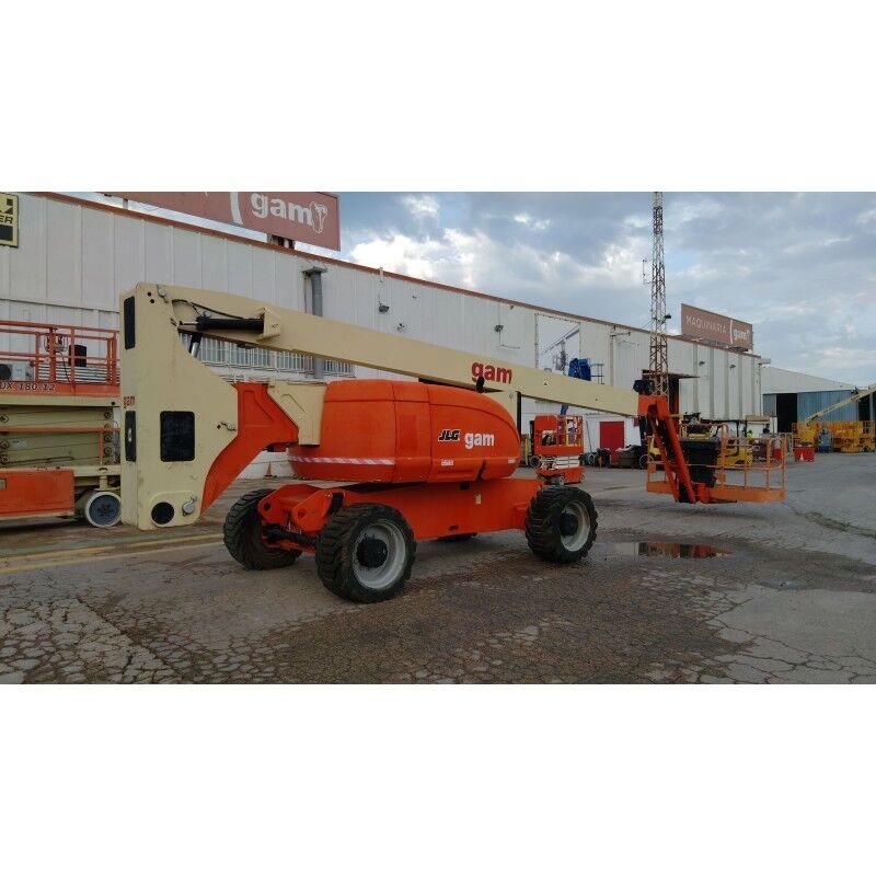 JLG 800AJ Plataforma de trabajo articulada