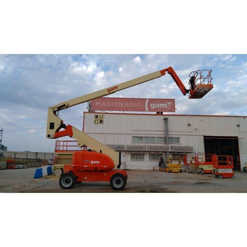 JLG 800AJ Plataforma de trabajo articulada