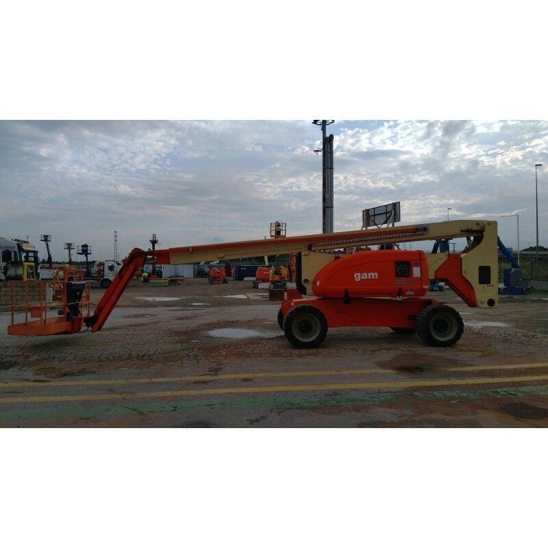 JLG 800AJ Plataforma de trabajo articulada