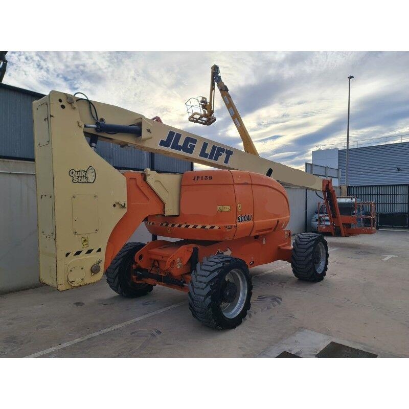 JLG 800AJ Plataforma de trabajo articulada