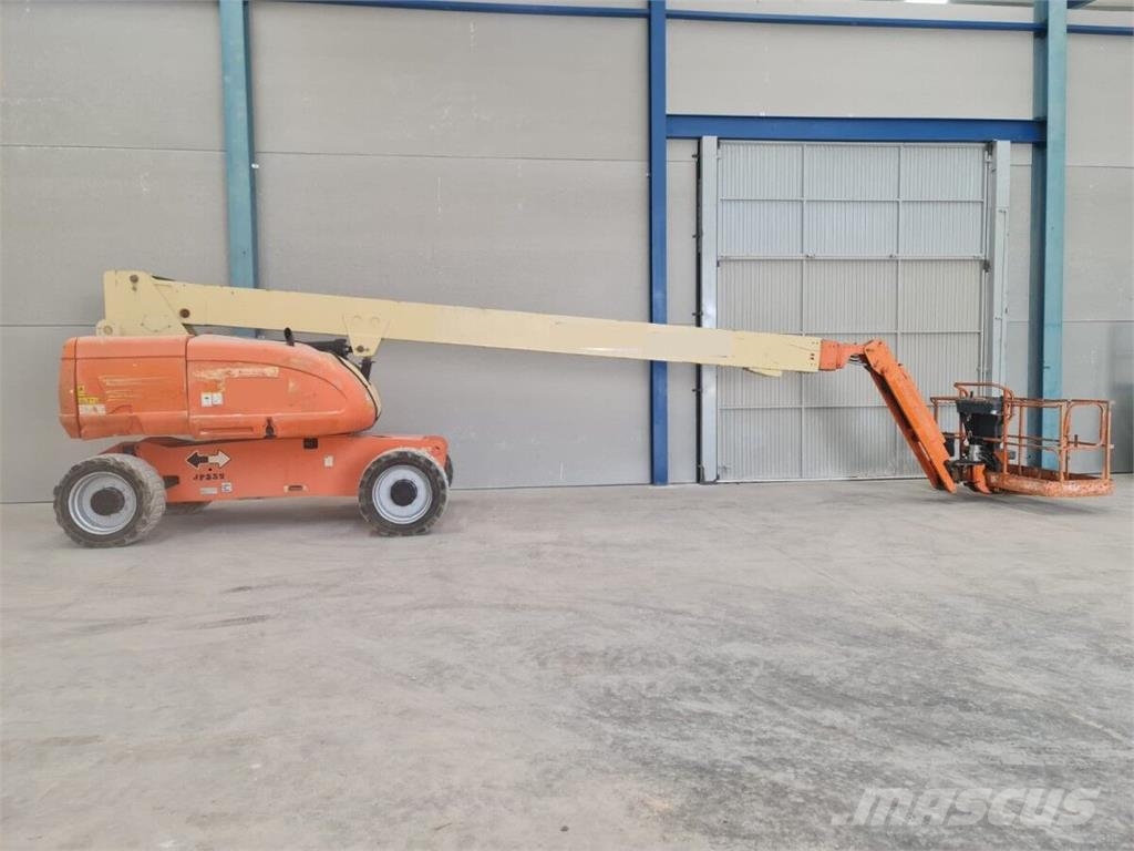 JLG 860SJ Telescopic boom lifts