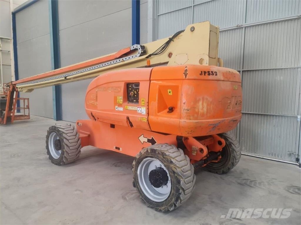 JLG 860SJ Telescopic boom lifts