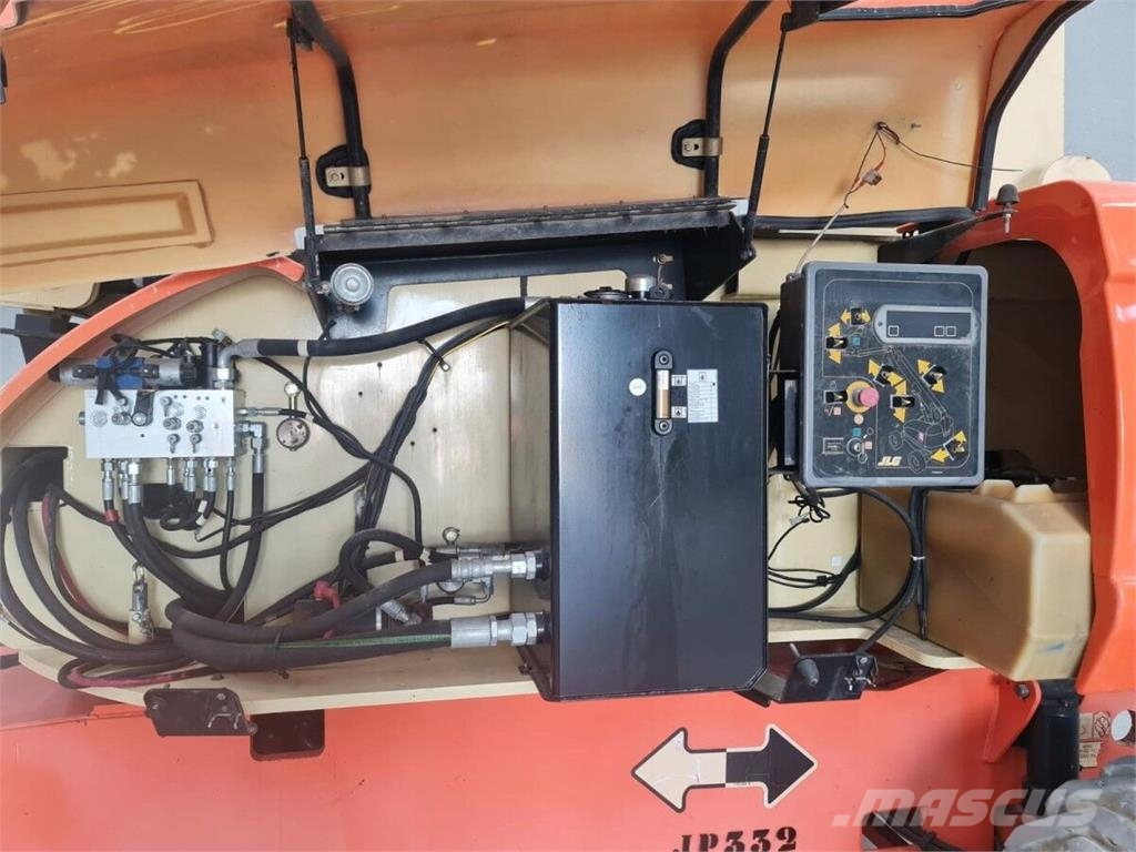 JLG 860SJ Telescopic boom lifts