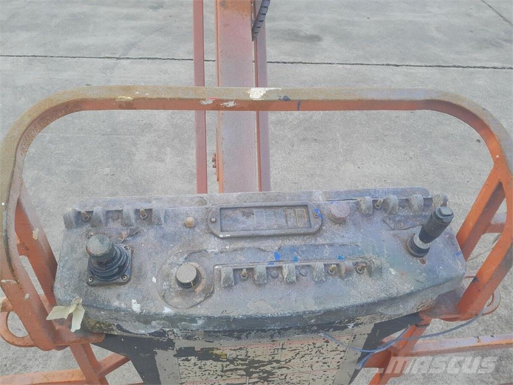 JLG 860SJ رافعات سلة تلسكوبية