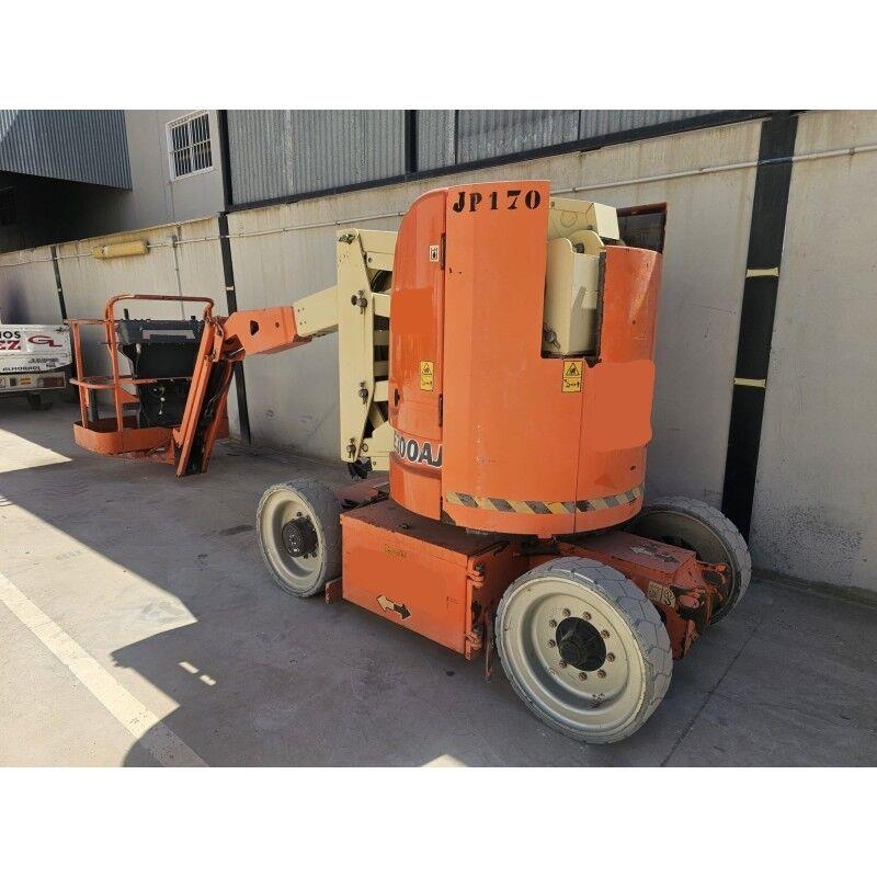 JLG E300AJ Zglobne podizne platforme