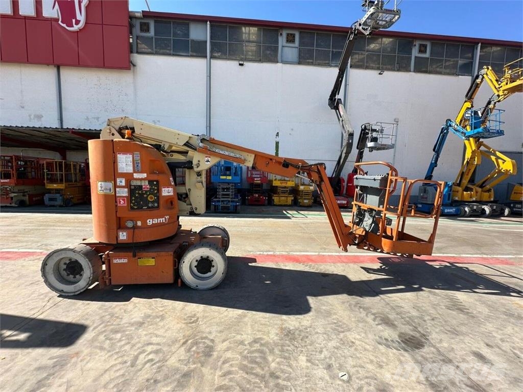 JLG E300AJP Zglobne podizne platforme