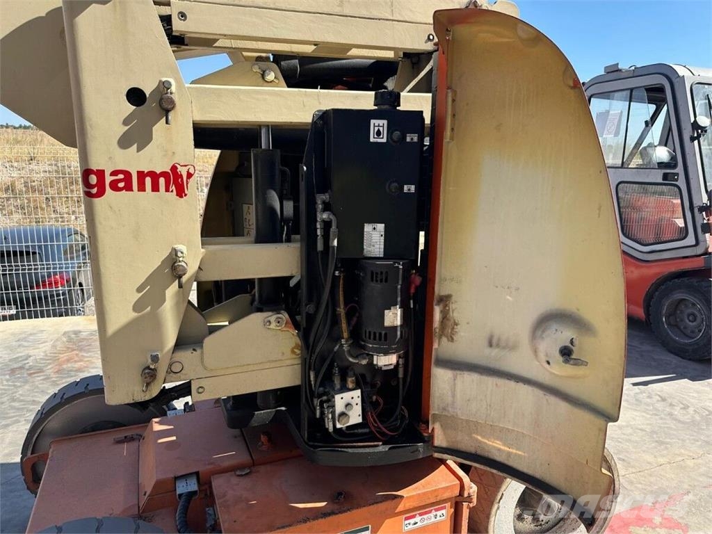 JLG E300AJP Zglobne podizne platforme