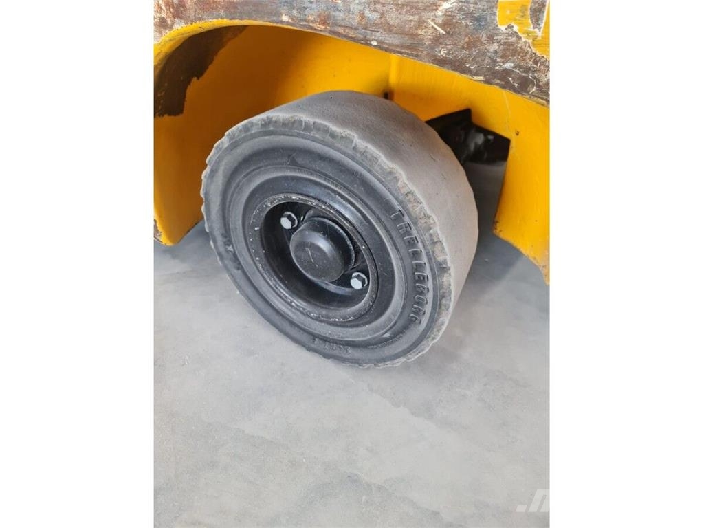 Jungheinrich DFG320S Dízel targoncák