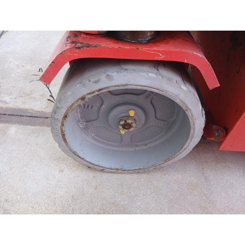 LGMG AS0808 Škaraste platforme