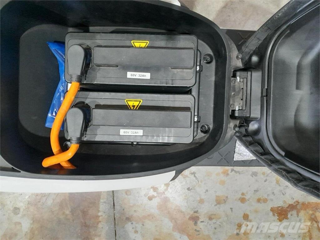 Lvneng LX08 ATV