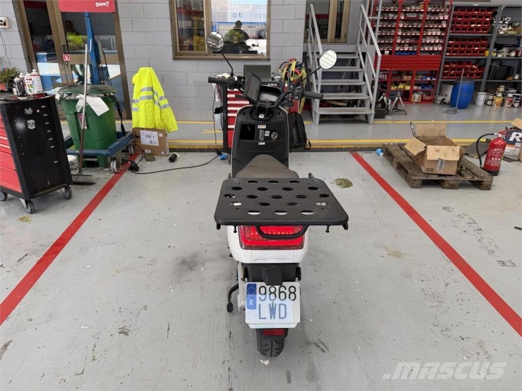 Lvneng LX08 ATV