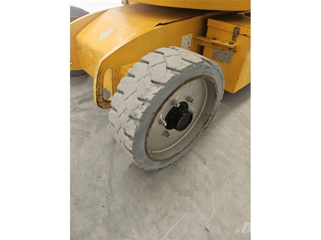 Manitou 150 AETJ COMPACT Gelenkteleskoparbeitsbühnen