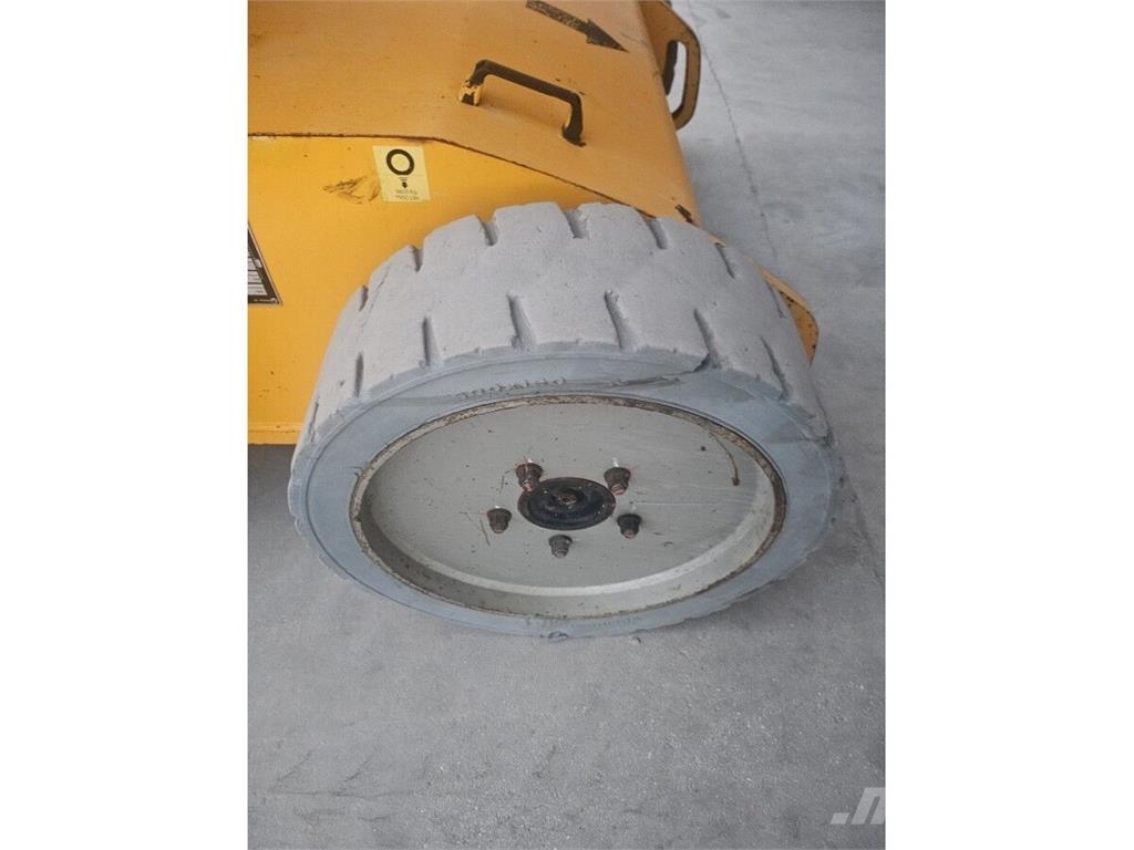 Manitou 150 AETJC Gelenkteleskoparbeitsbühnen