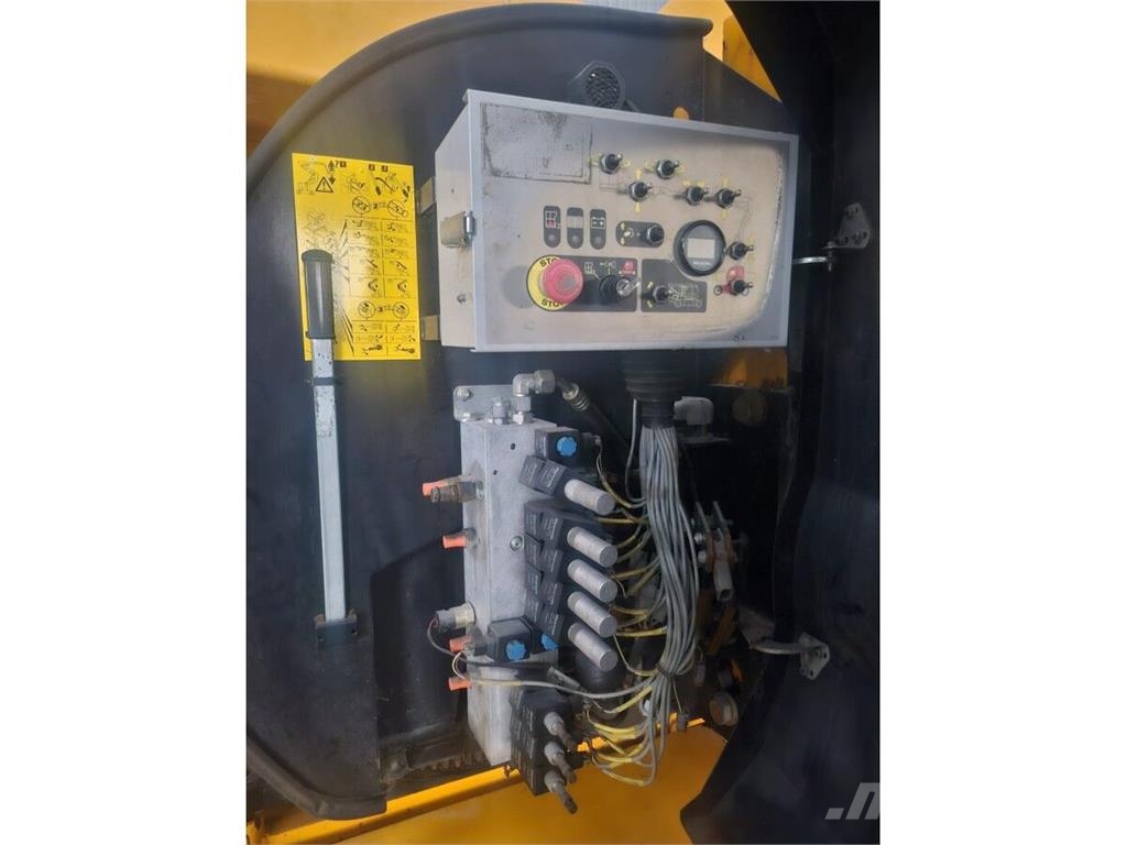 Manitou 150 AETJC Gelenkteleskoparbeitsbühnen