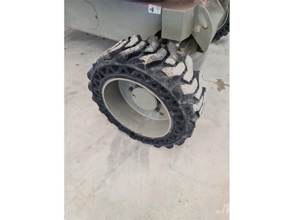 Manitou 160 ATJ E3 Gelenkteleskoparbeitsbühnen