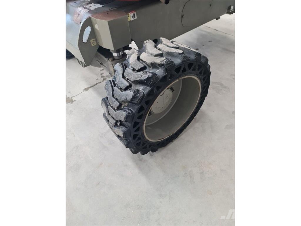 Manitou 160 ATJ E3 Gelenkteleskoparbeitsbühnen