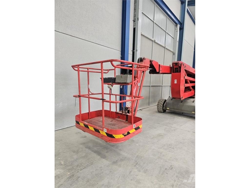 Manitou 170AETJL-BI Körüklü personel platformları
