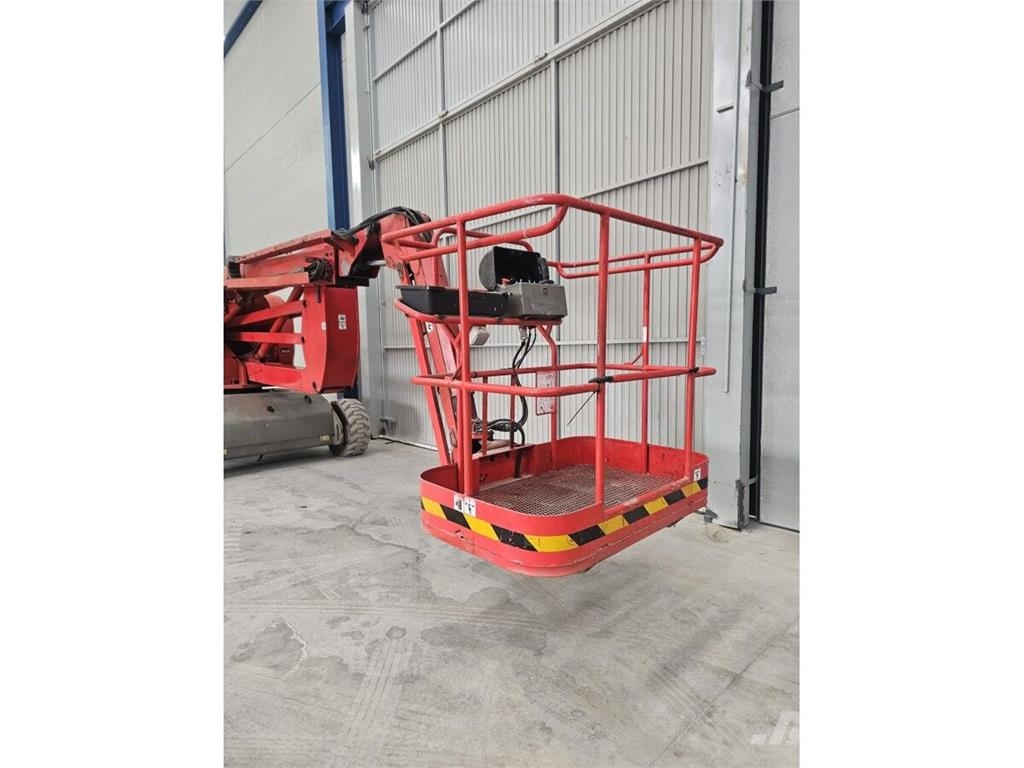 Manitou 170AETJL-BI Körüklü personel platformları