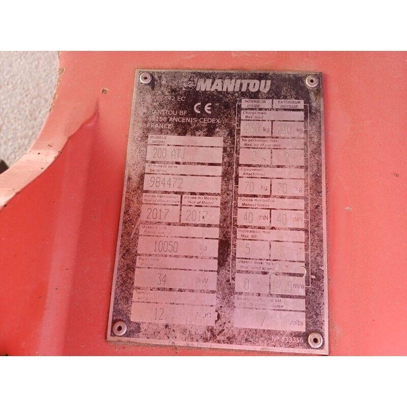 Manitou 200 ATJ Plataforma de trabajo articulada