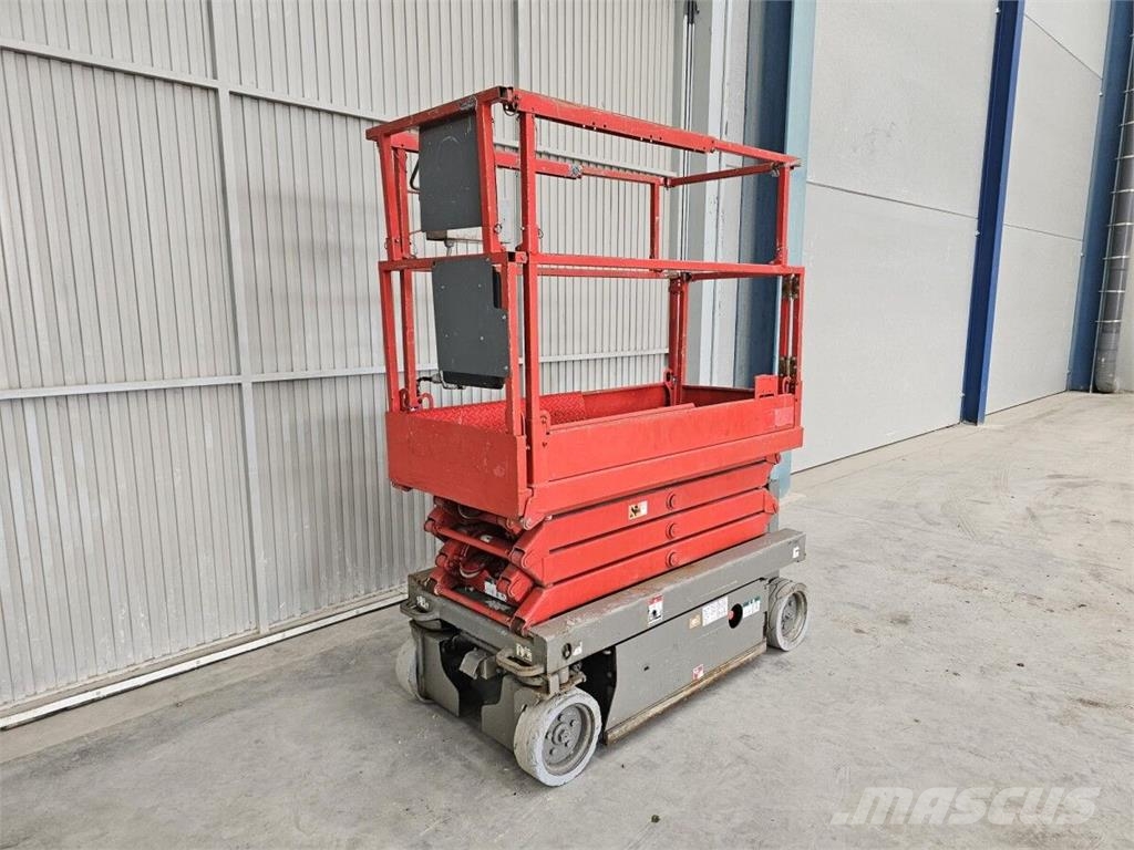SkyJack SJ III 3219 رافعات مقصية الشكل