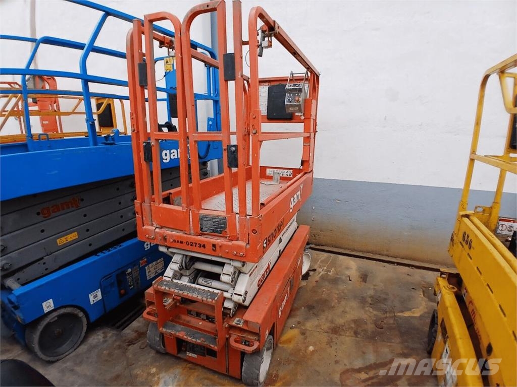 Snorkel S3219E رافعات مقصية الشكل