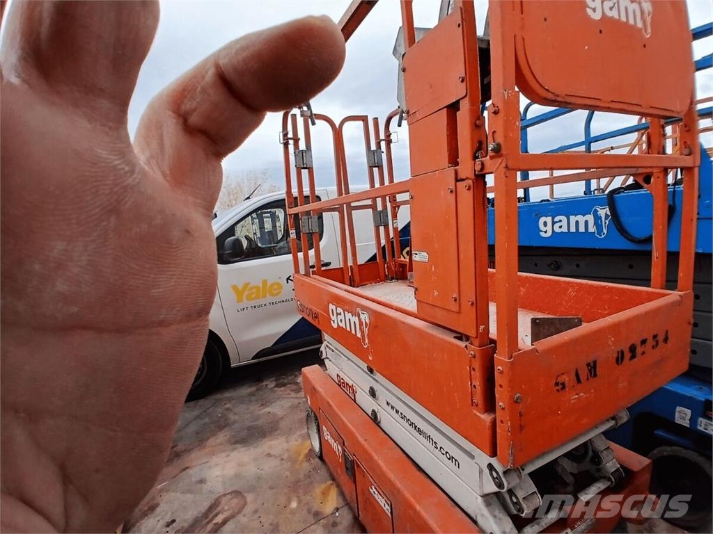 Snorkel S3219E رافعات مقصية الشكل