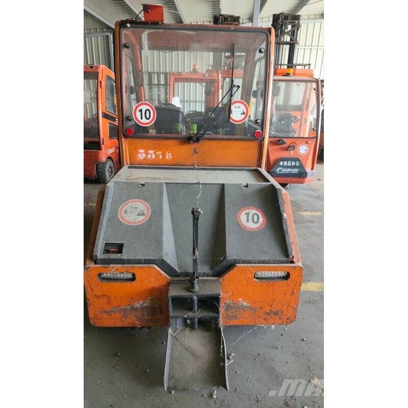 Tecna VTA25 トラクター