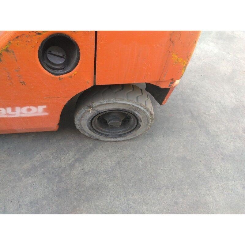 Toyota 02 – 8FGF25 LPG gaffeltrucks