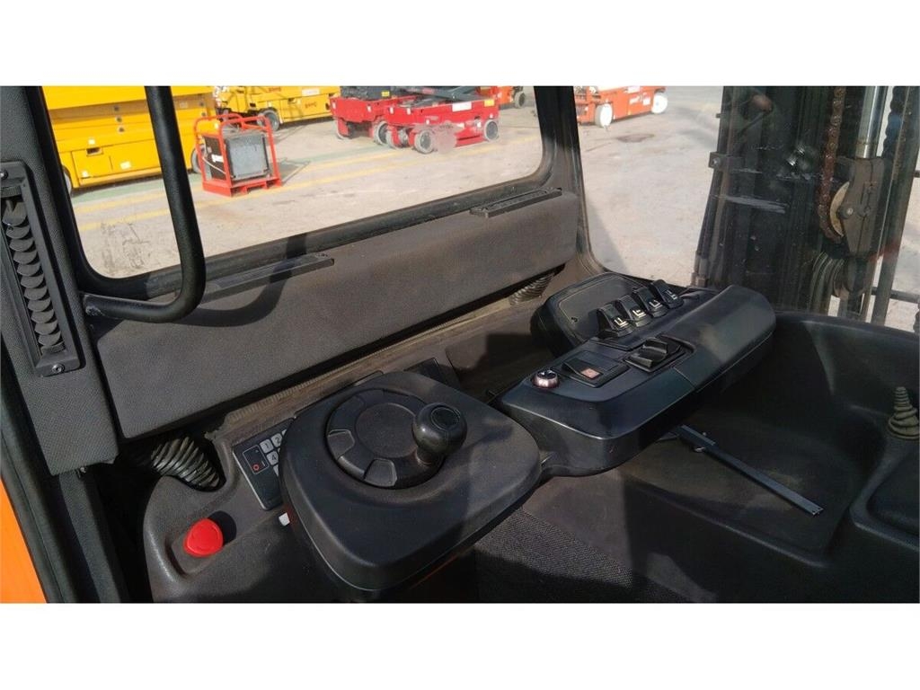 Toyota RRE160MC Reach truck