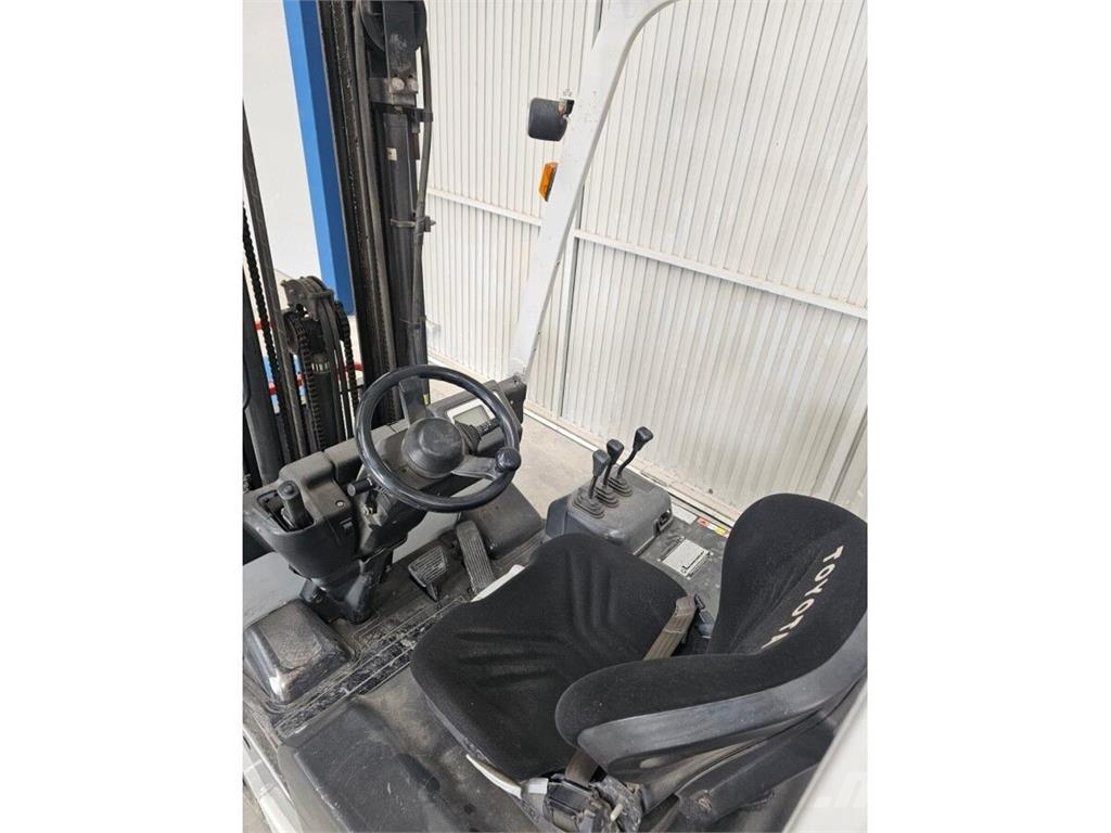 UniCarriers A1N1L18Q Viljuškari - ostalo