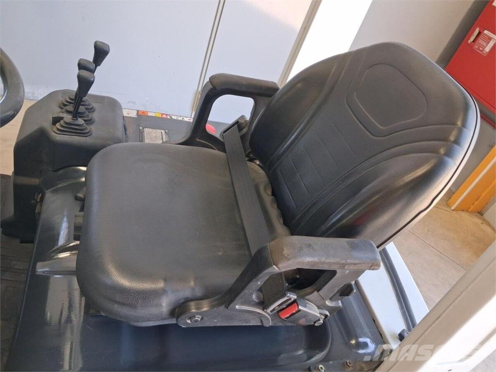 UniCarriers A1N1L18Q Viljuškari - ostalo