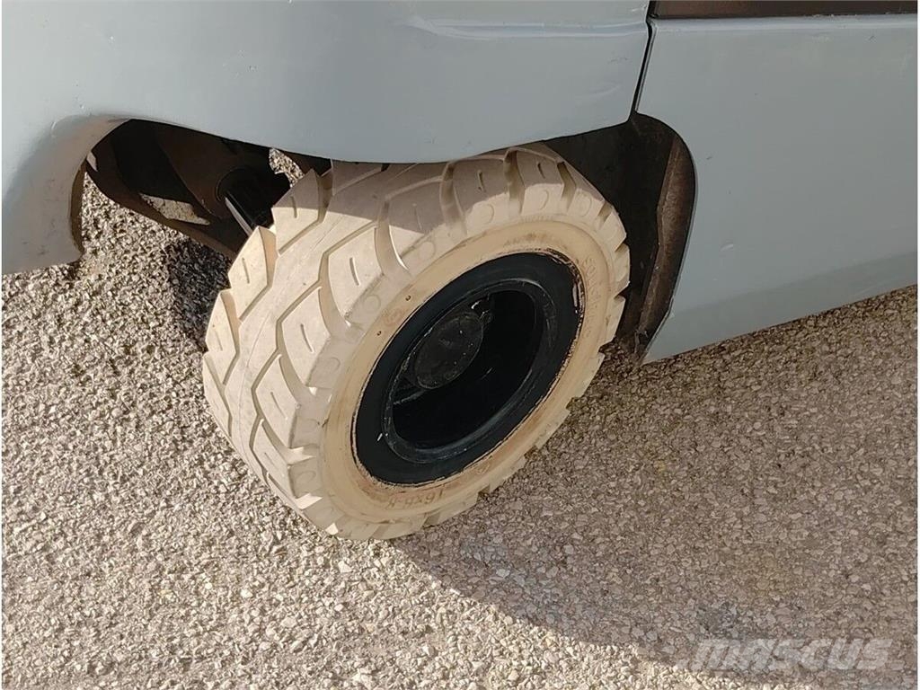 UniCarriers JAG1N1L20Q Empilhadores eléctricos