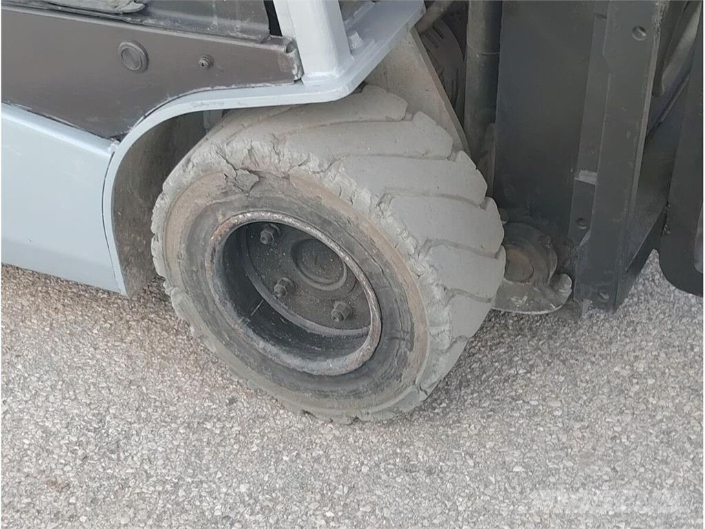 UniCarriers JAG1N1L20Q Empilhadores eléctricos