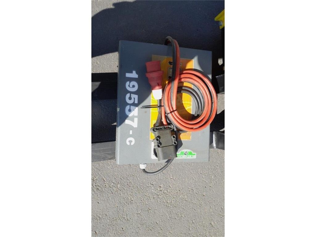 Yale ERP 16 VF LWB Električni viličarji