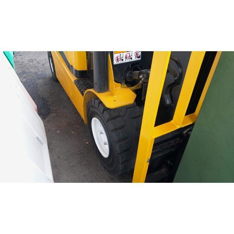 Yale ERP25VL Sähkötrukit