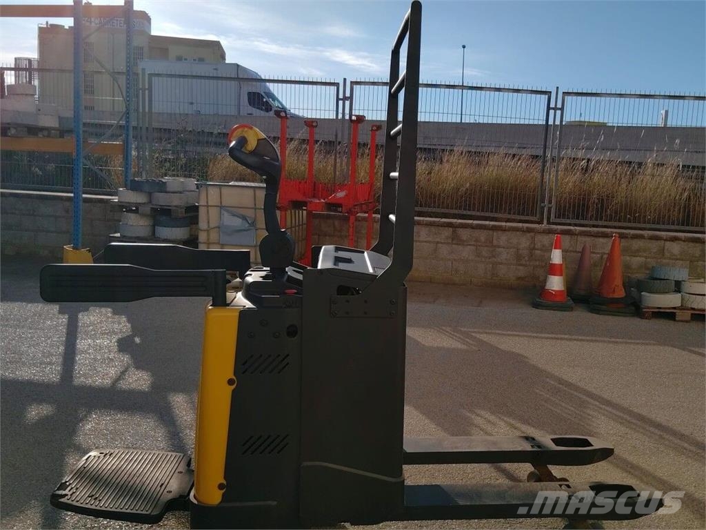 Yale MP20X FBW Transpaletler