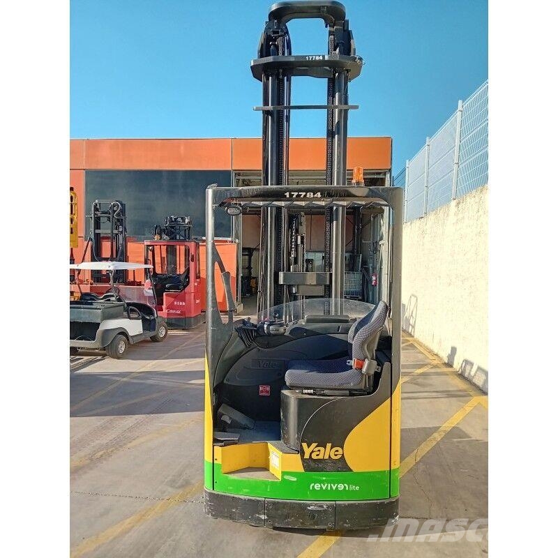 Yale MR14H Reach truck - depo içi istif araçları
