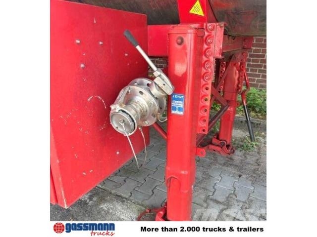  Andere Chemie-Tankauflieger ca. 32000l, 4 Kammern Otros semirremolques