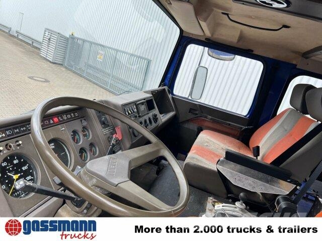 Iveco 120-23 AW 4x4 Doka, V8-Motor, Seilwinde 平板车