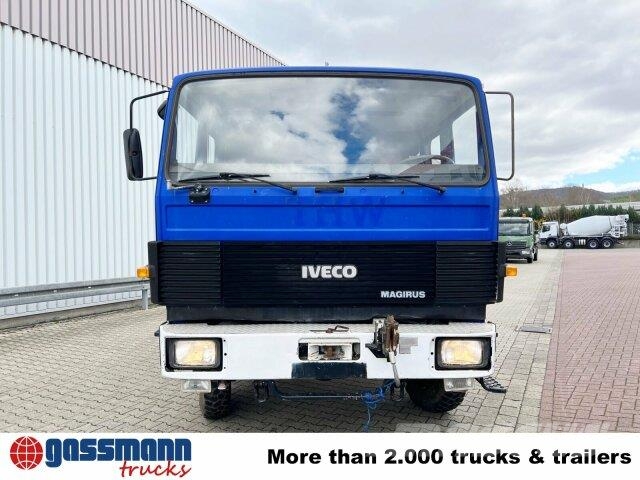 Iveco 120-23 AW 4x4 Doka, V8-Motor, Seilwinde 平板车