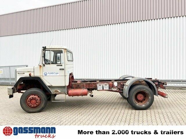 Iveco 150-16 4x2 平板车