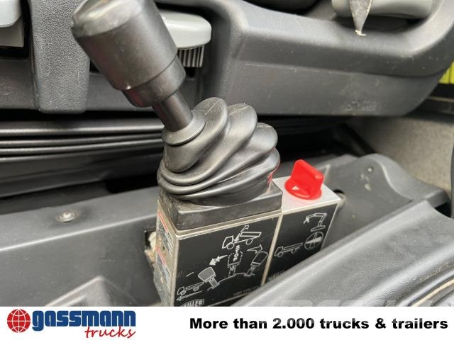Iveco EuroCargo ML160E28 4x2 mit Kran Hiab XS 088 ES-2 Tipper trucks